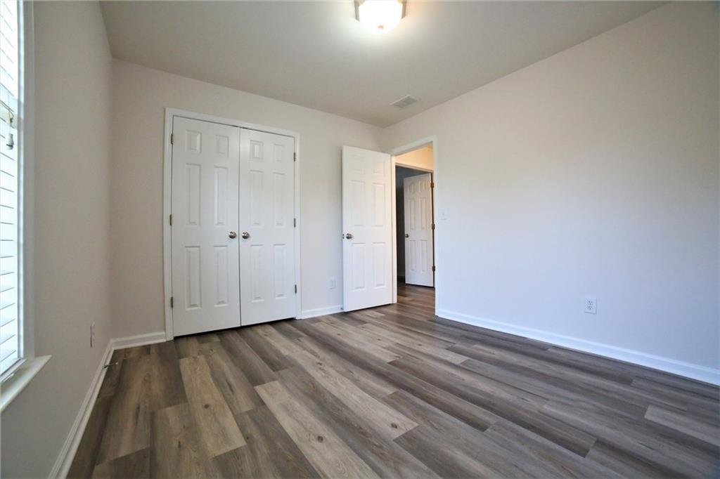 8305 Grenadier Trail Property Photo 29