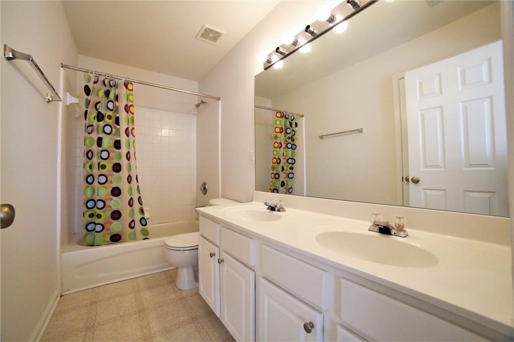 8305 Grenadier Trail Property Photo 34
