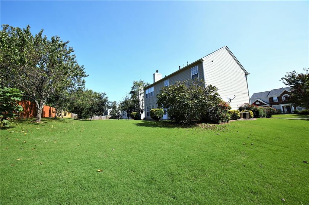 8305 Grenadier Trail Property Photo 38