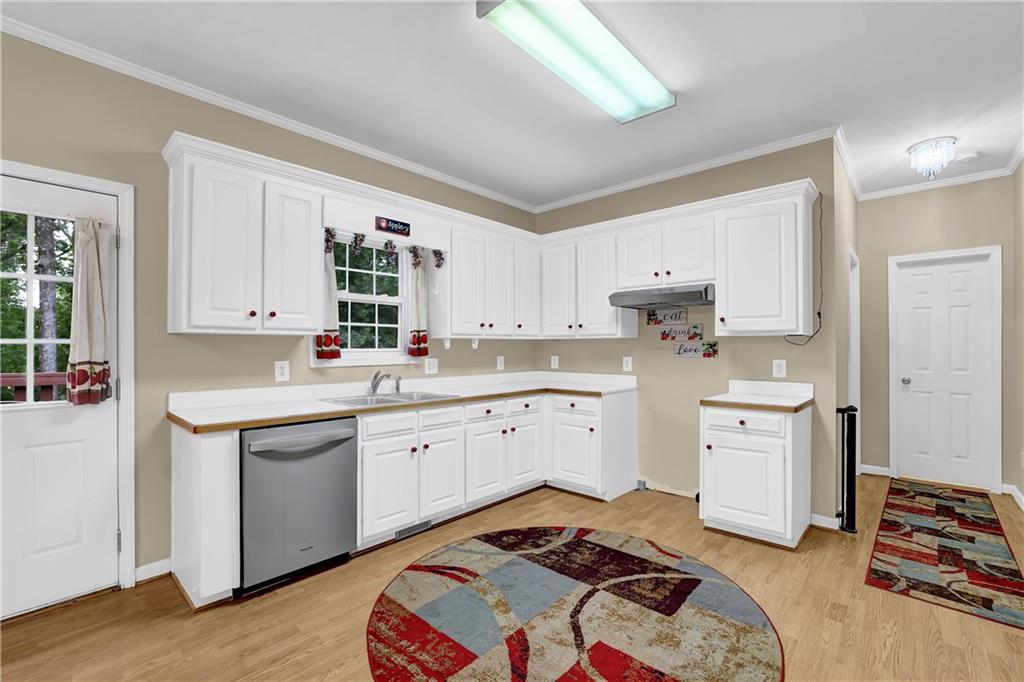 5465 Mashburn Drive Property Photo 14