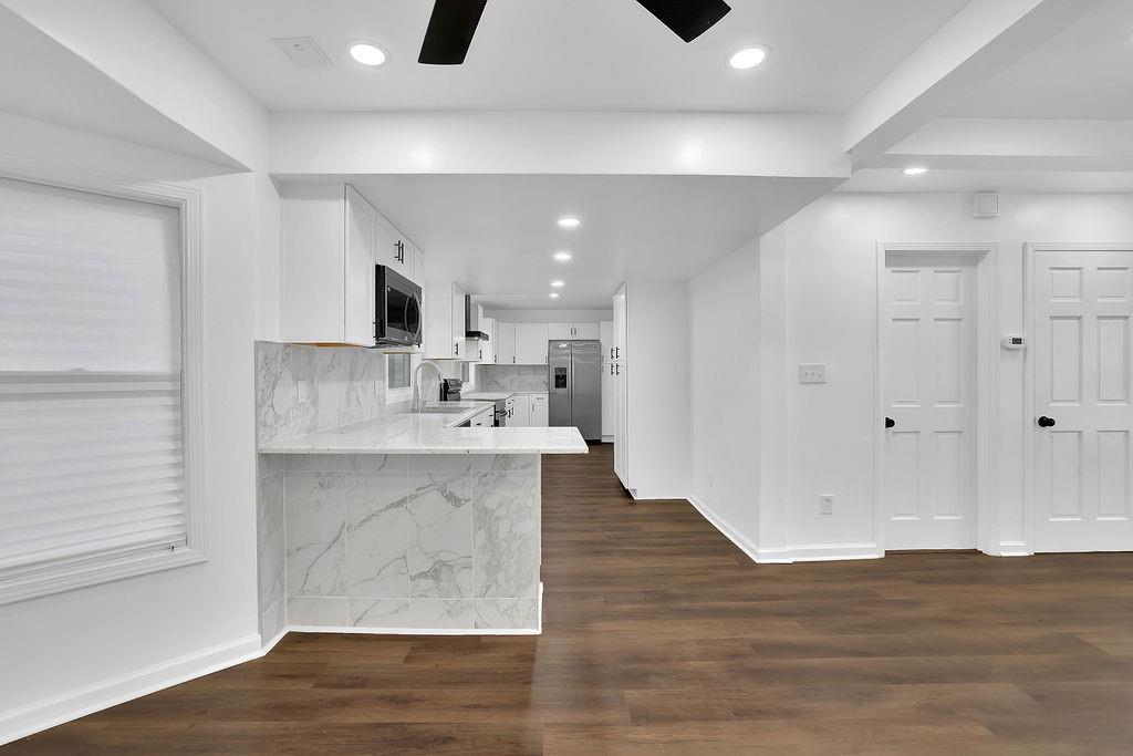 4247 Bingham Court Property Photo 6