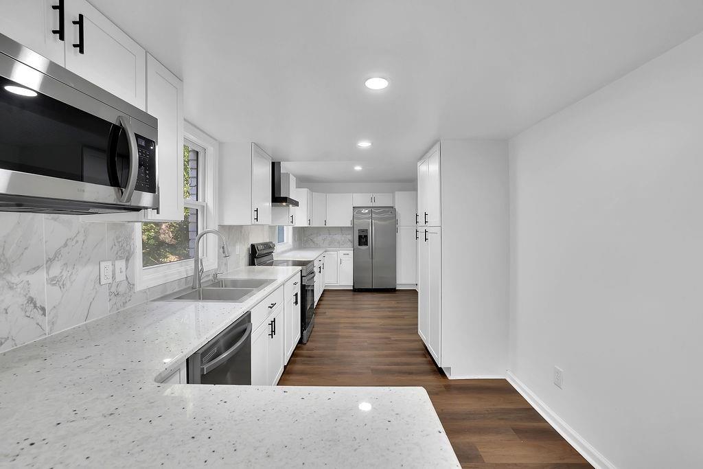 4247 Bingham Court Property Photo 8