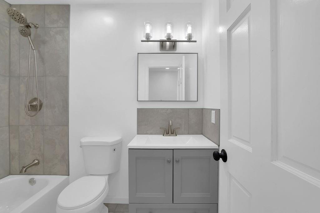 4247 Bingham Court Property Photo 18