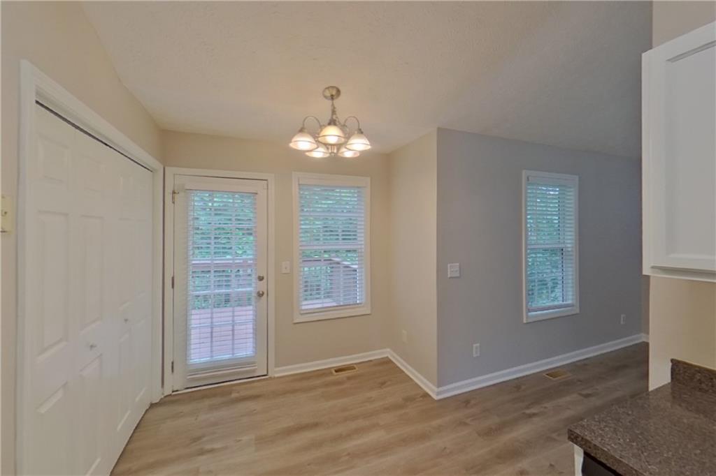 7798389 Property Photo 5