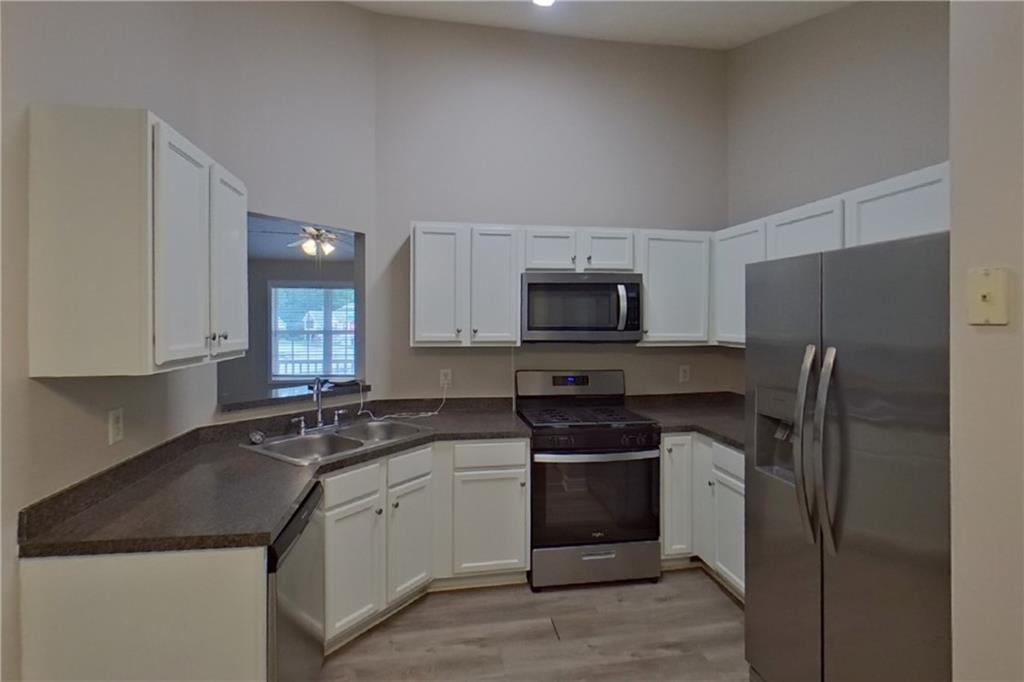 7798389 Property Photo 6