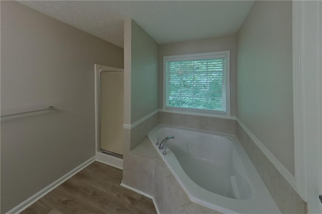 7798389 Property Photo 10