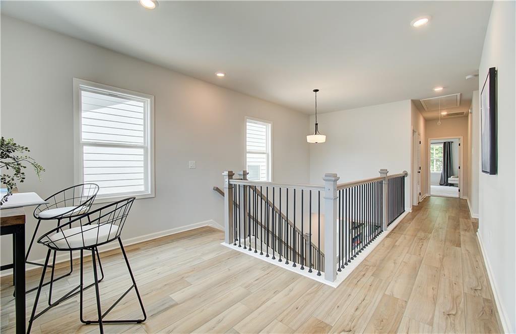 60 Avian Way Property Photo 17