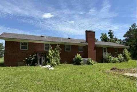 1190 Asphalt Rock Rd Property Photo 2