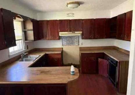 1190 Asphalt Rock Rd Property Photo 5