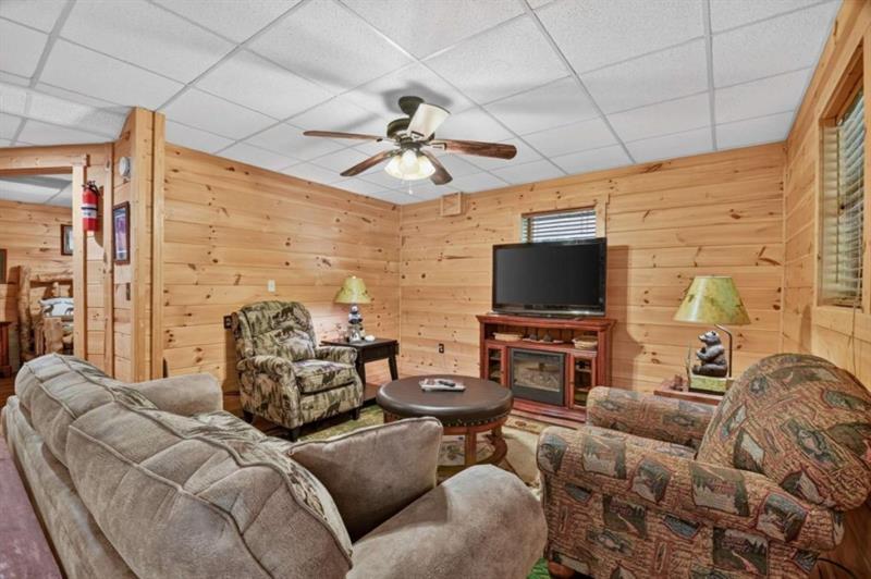 246 Uphill Road Property Photo 39