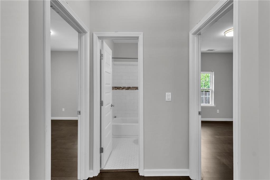 1837 Dunlap Avenue Property Photo 11