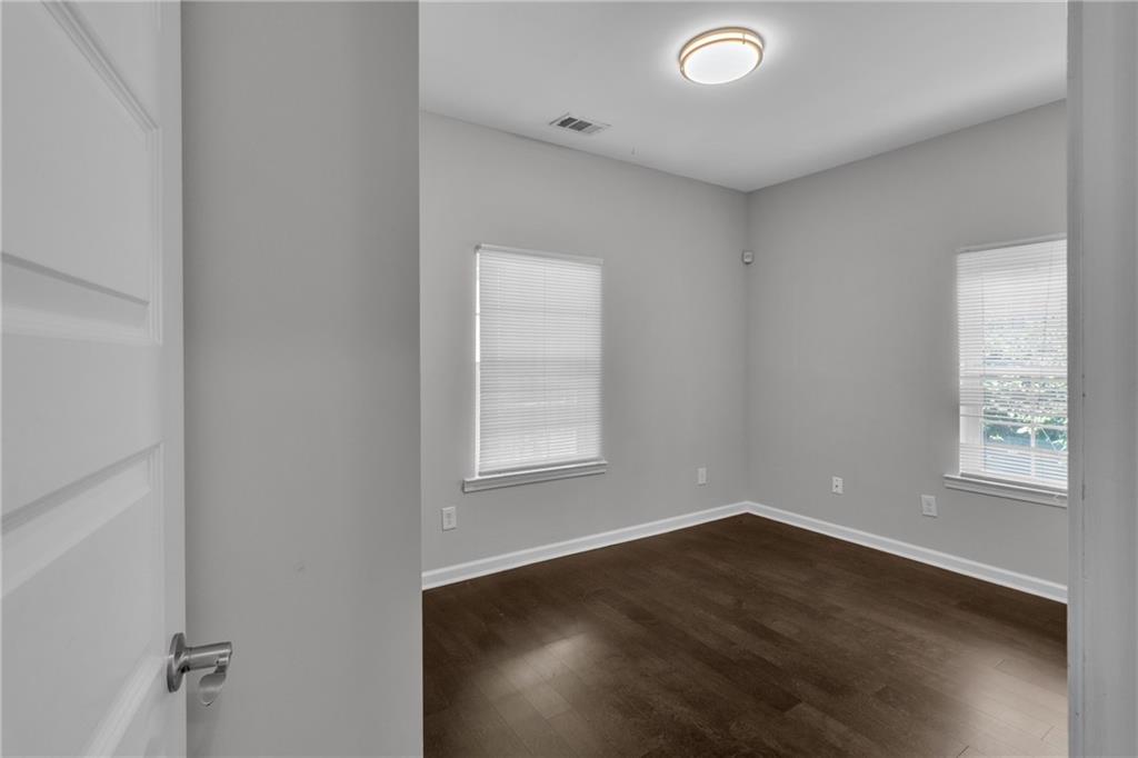 1837 Dunlap Avenue Property Photo 12