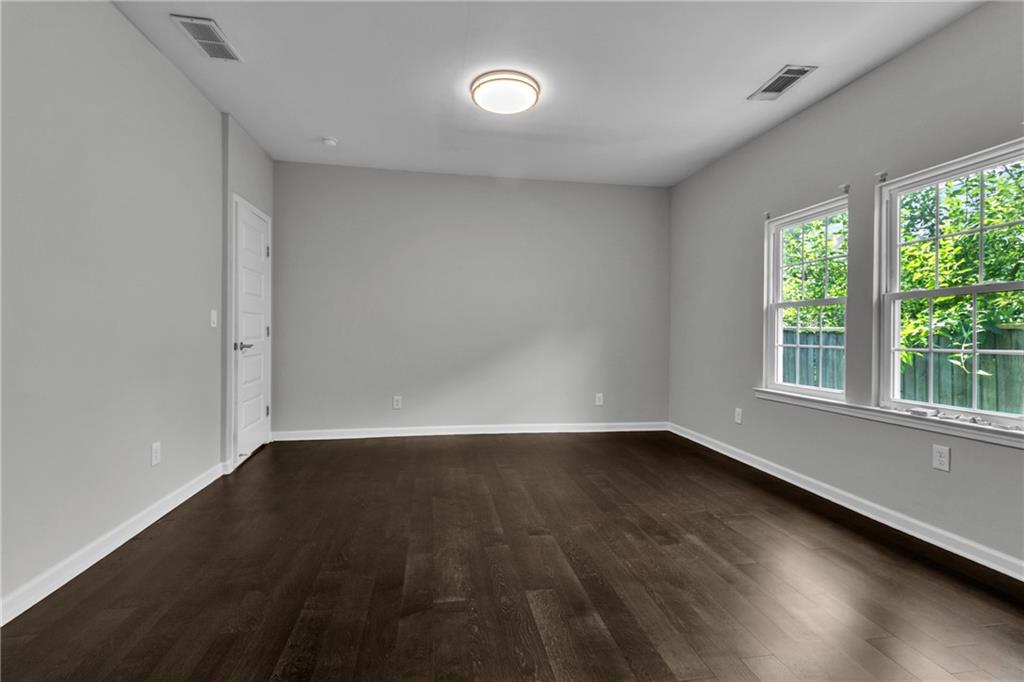 1837 Dunlap Avenue Property Photo 24