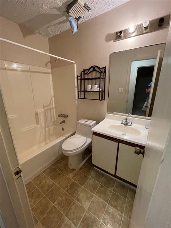 2177 Jonathan Avenue Property Photo 11
