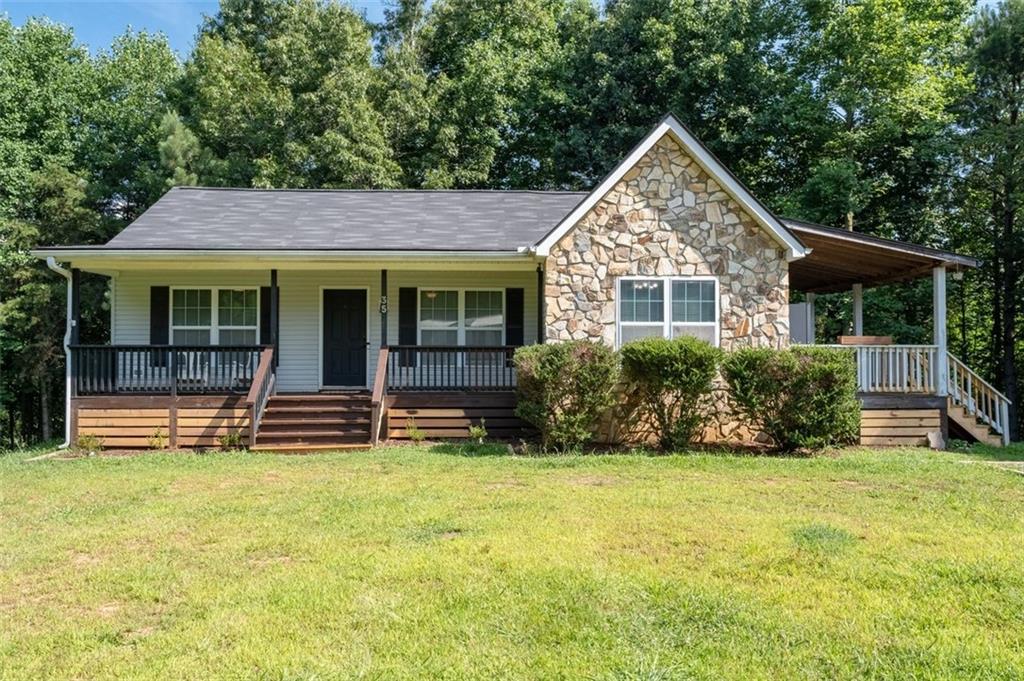 35 Thornwood Lane Property Photo 1