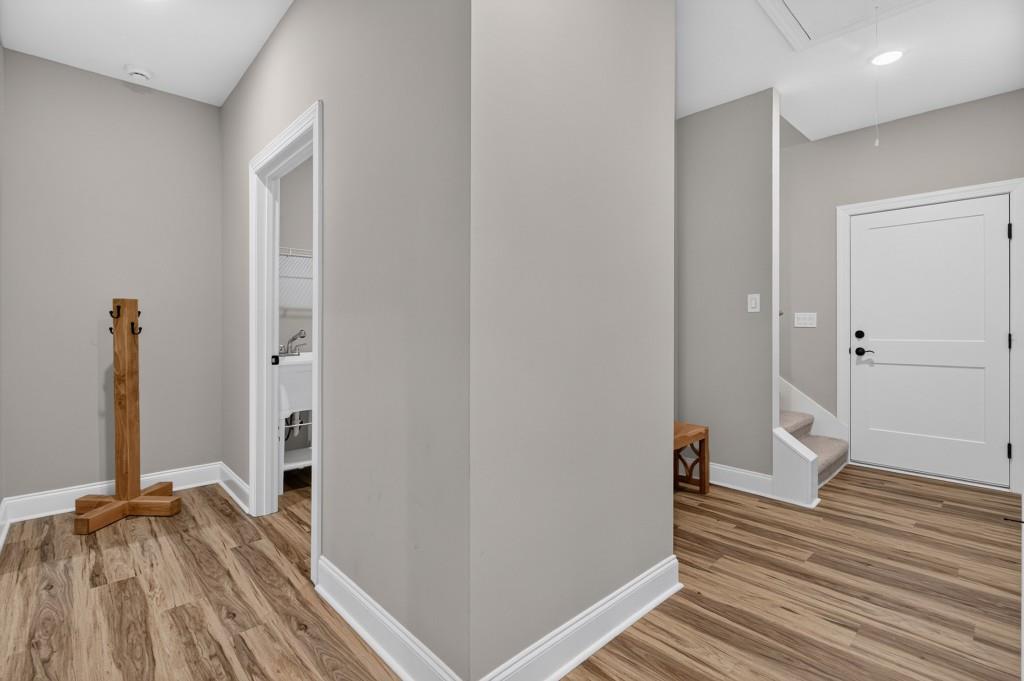 84 Swallow Court Property Photo 14