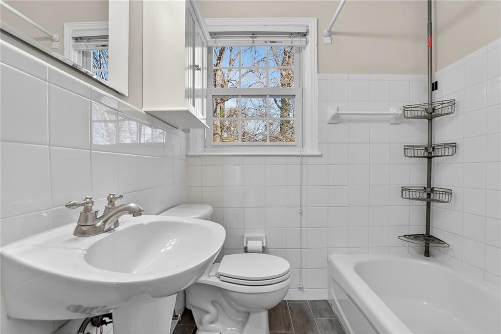 578 Goldsboro Road Ne Unit D Property Photo 16