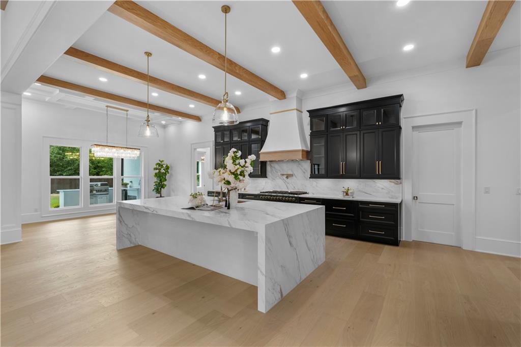 2376 Wall Road Property Photo 20