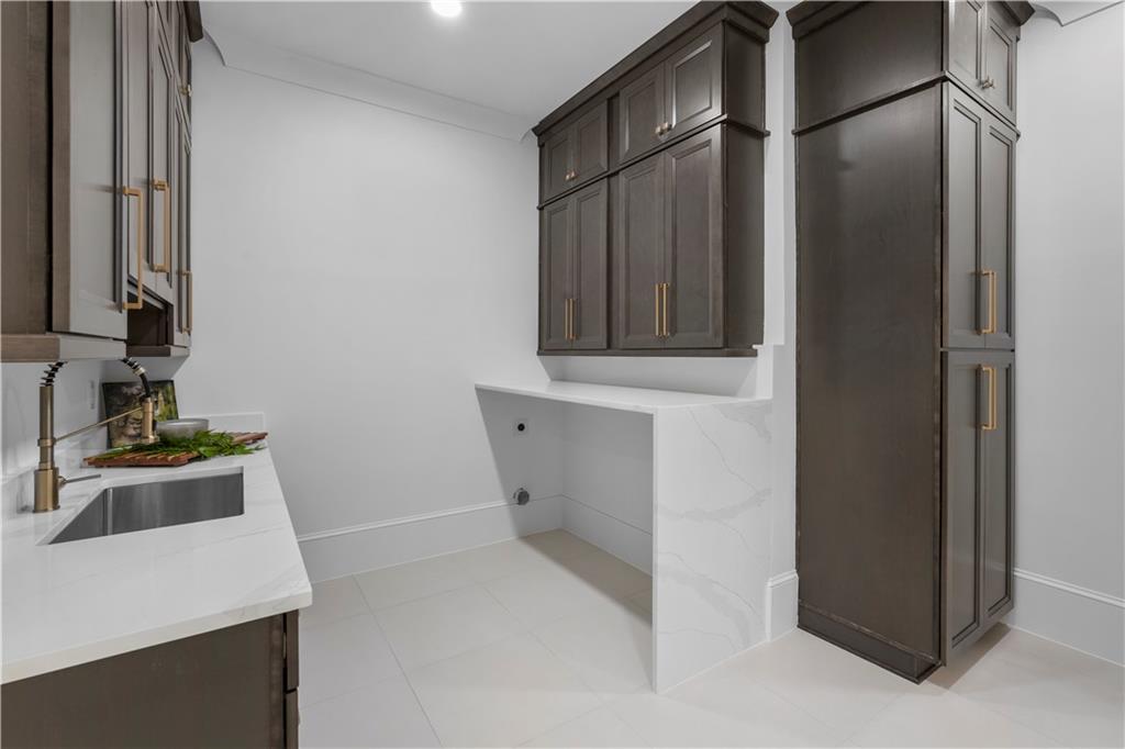 2376 Wall Road Property Photo 57