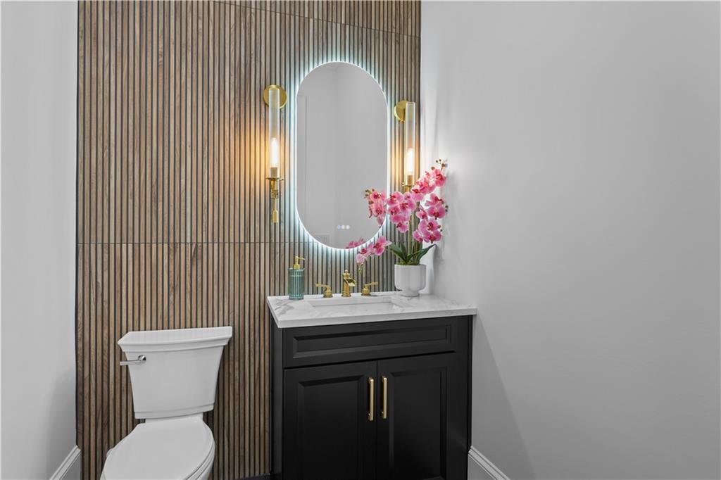 2376 Wall Road Property Photo 59