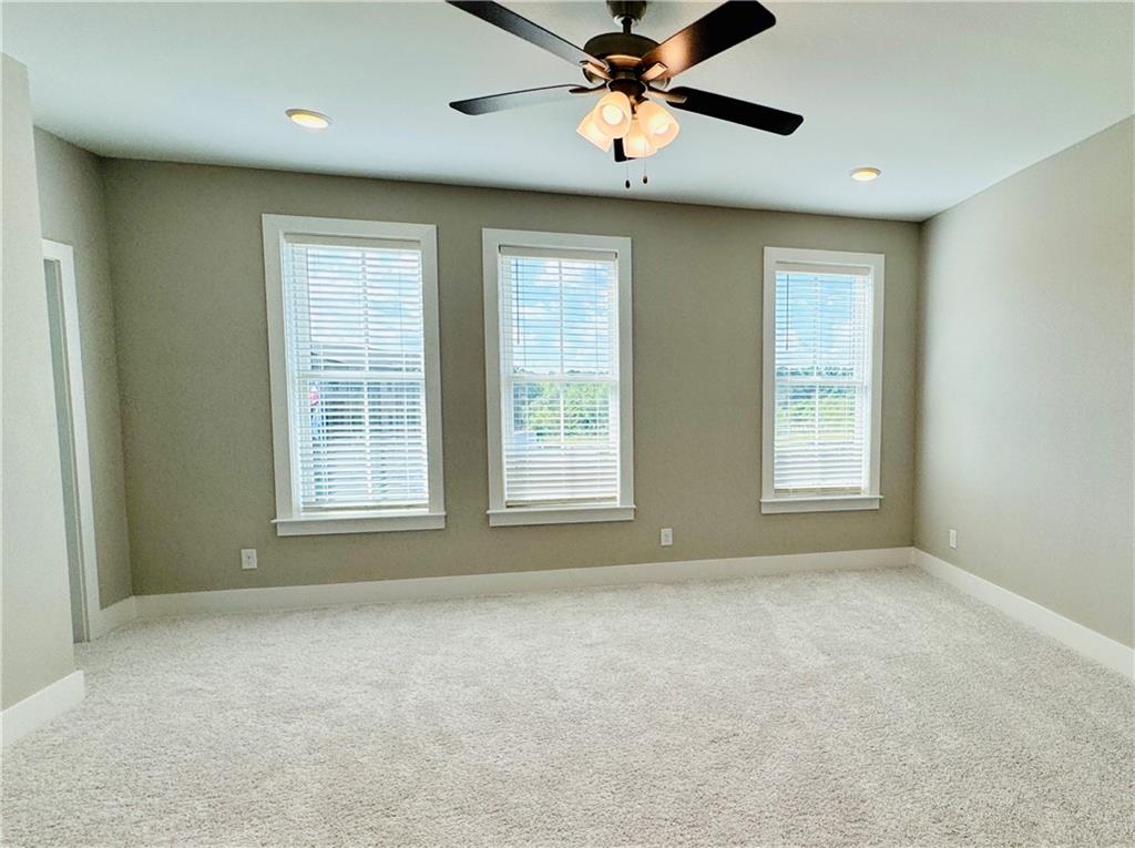 913 Echo Park Drive Property Photo 15