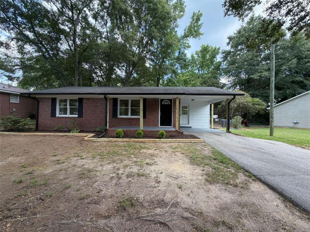 135 Martha Street Property Photo 10