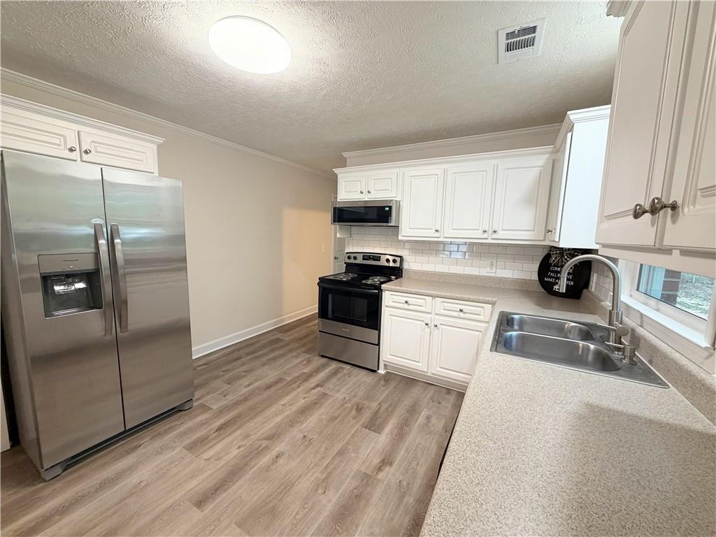 135 Martha Street Property Photo 24