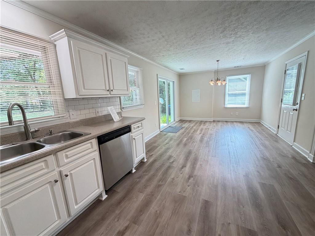 135 Martha Street Property Photo 33