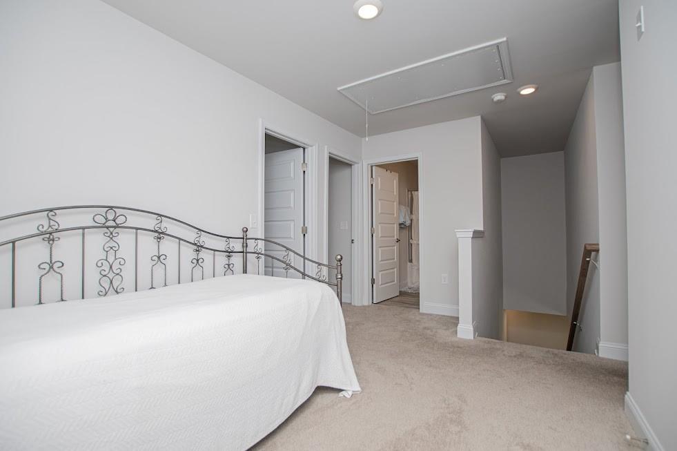 205 Vineyard Walk Property Photo 37