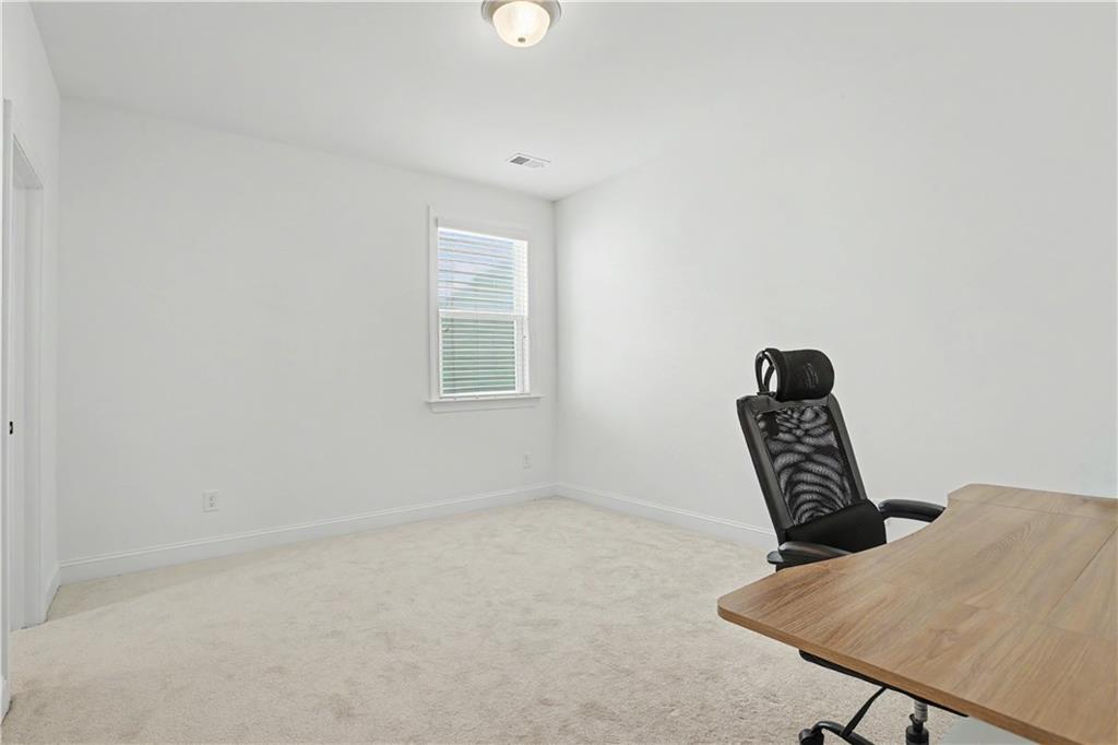2812 Girard Lane Property Photo 21