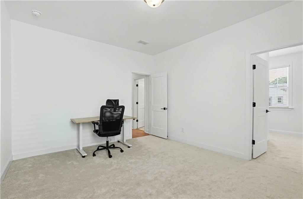 2812 Girard Lane Property Photo 22
