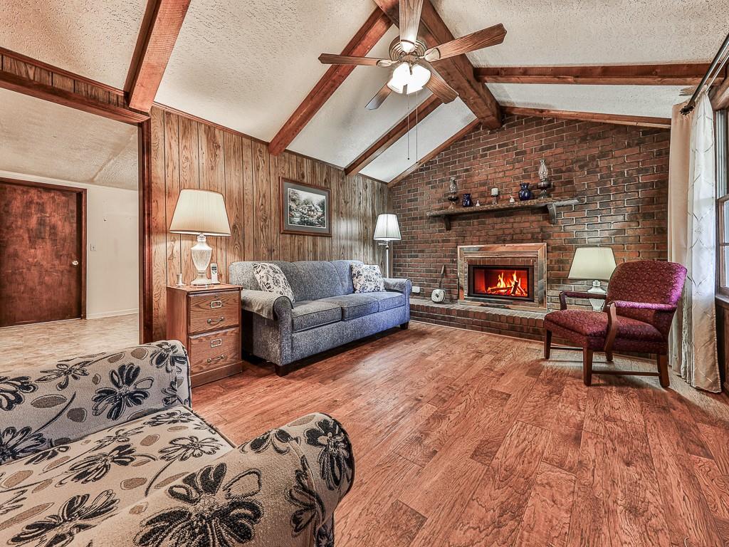 368 Bart Manous Road Property Photo 4