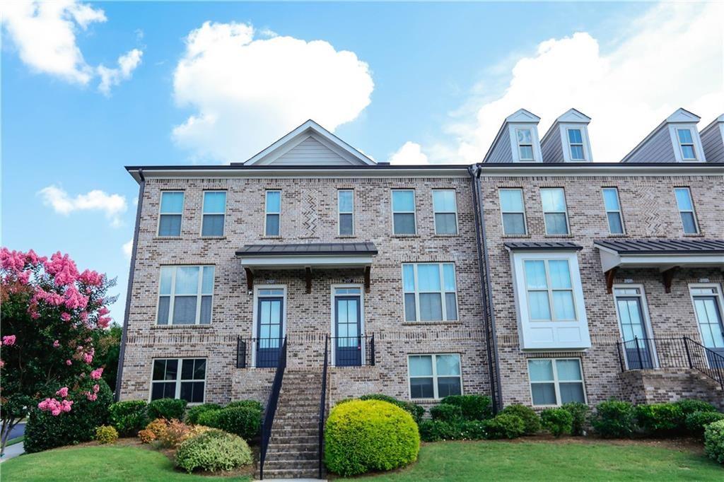 2117 Parkside Glen View Property Photo 1