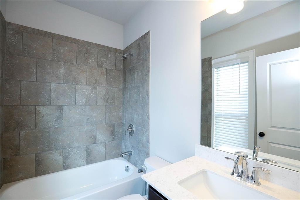 2117 Parkside Glen View Property Photo 29