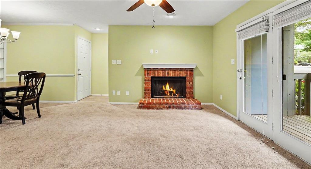 413 Tuxworth Circle Property Photo 8