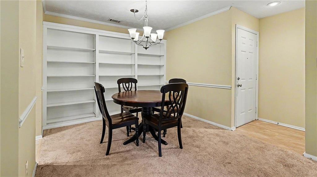 413 Tuxworth Circle Property Photo 9
