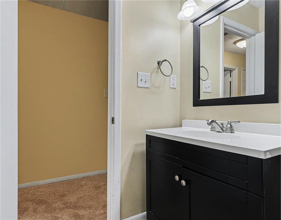413 Tuxworth Circle Property Photo 18