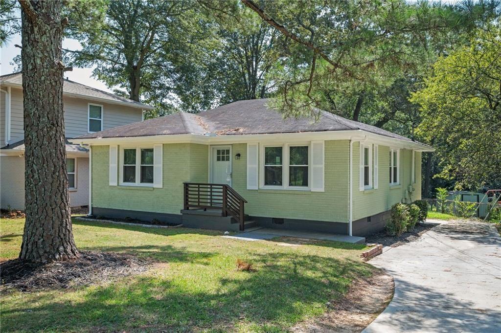 2823 McAfee Road Property Photo 1