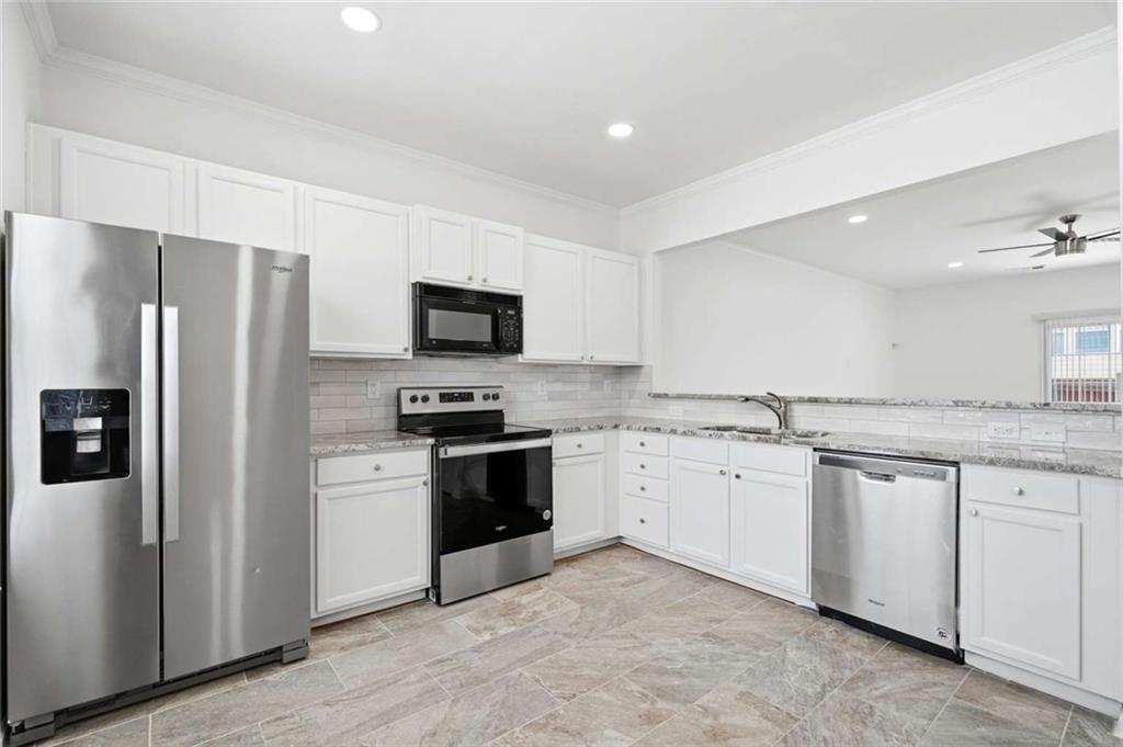 3023 Deerborne Court Sw Property Photo 3