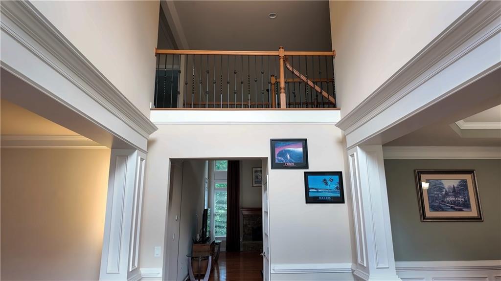 5722 Ashleigh Walk Drive Property Photo 8