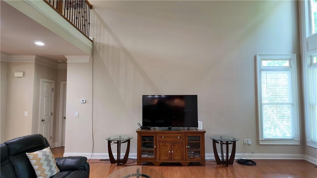 5722 Ashleigh Walk Drive Property Photo 12