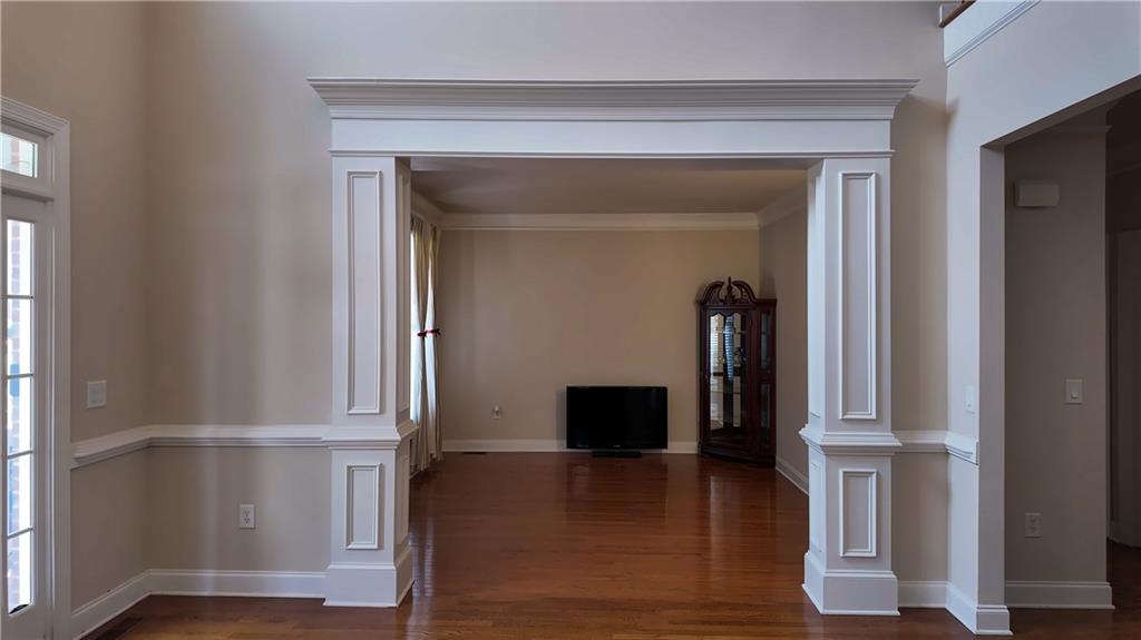 5722 Ashleigh Walk Drive Property Photo 25