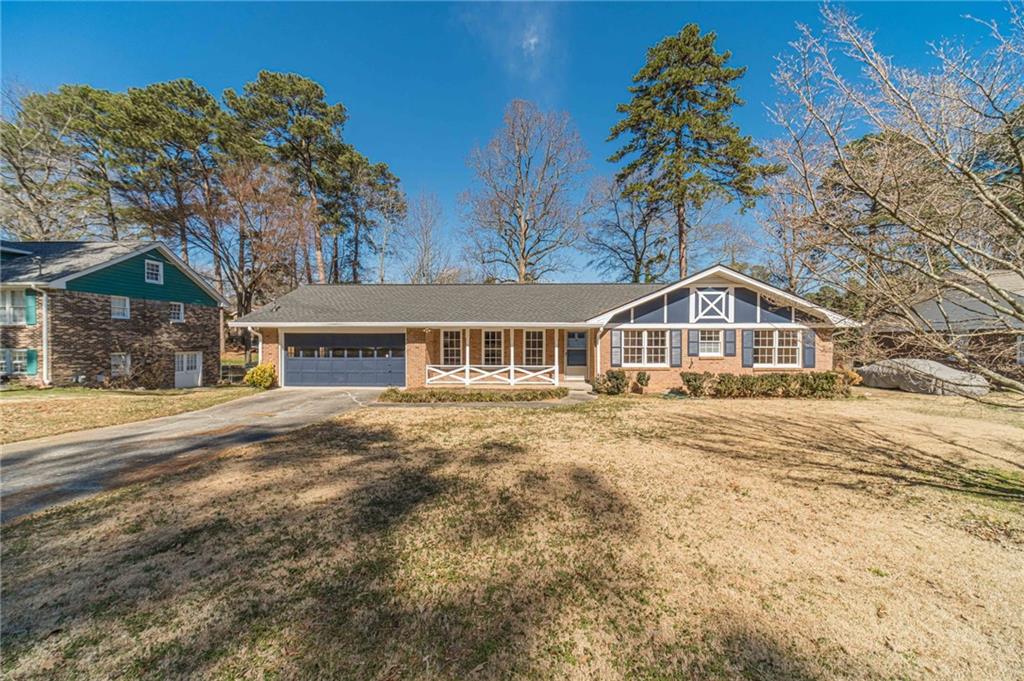 3823 Palisade Court Property Photo 1