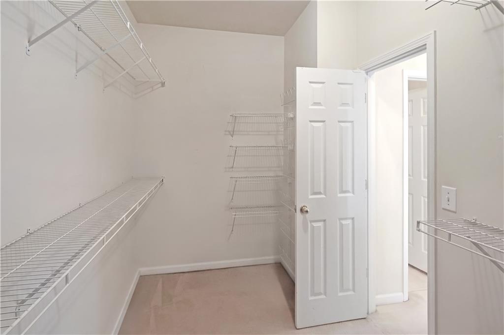 2813 Colleton Drive Property Photo 18