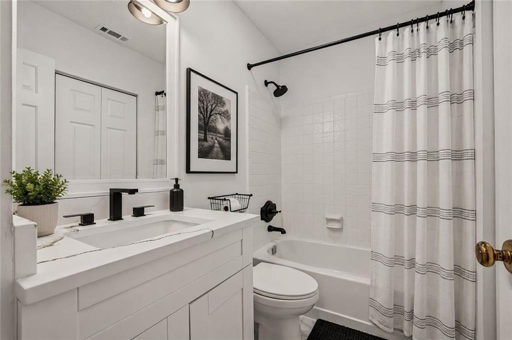 483 Sherman Way Property Photo 13