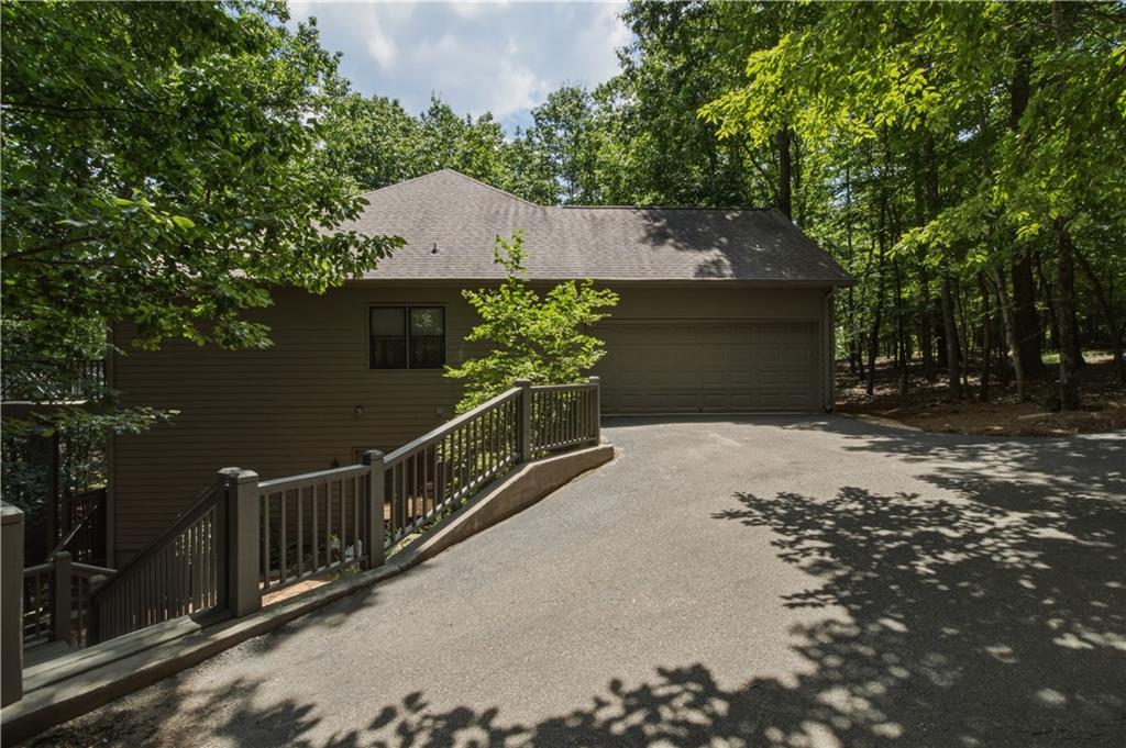 7 Summit Drive E Property Photo 49