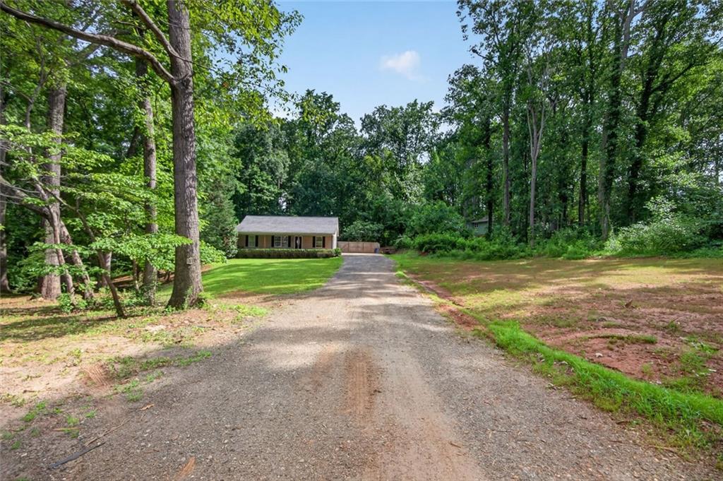 180 McCready Drive Drive