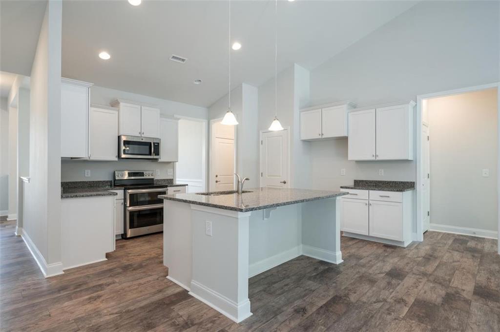 7799207 Property Photo 7