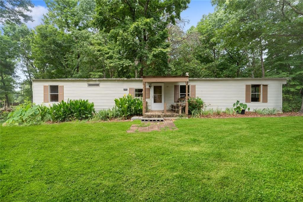 37 Adrianne Lane Property Photo 1