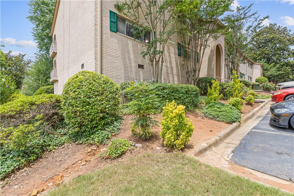 3236 Henderson Mill Road Unit 1 Property Photo 18